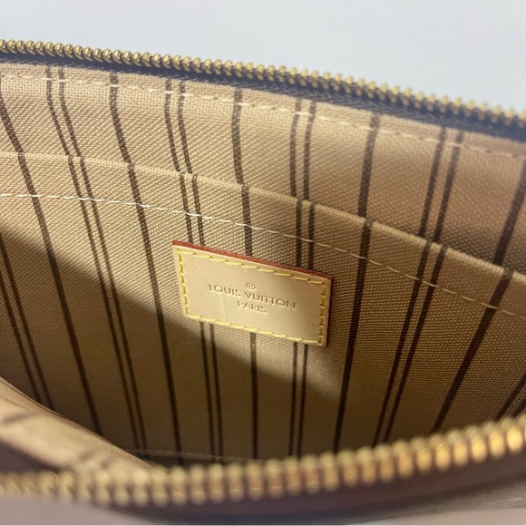 Louis Vuitton Neverfull Monogram Clutch Large 💎 AUTHENTICATED 💎 Serial SD4163 - Picture 11 of 16